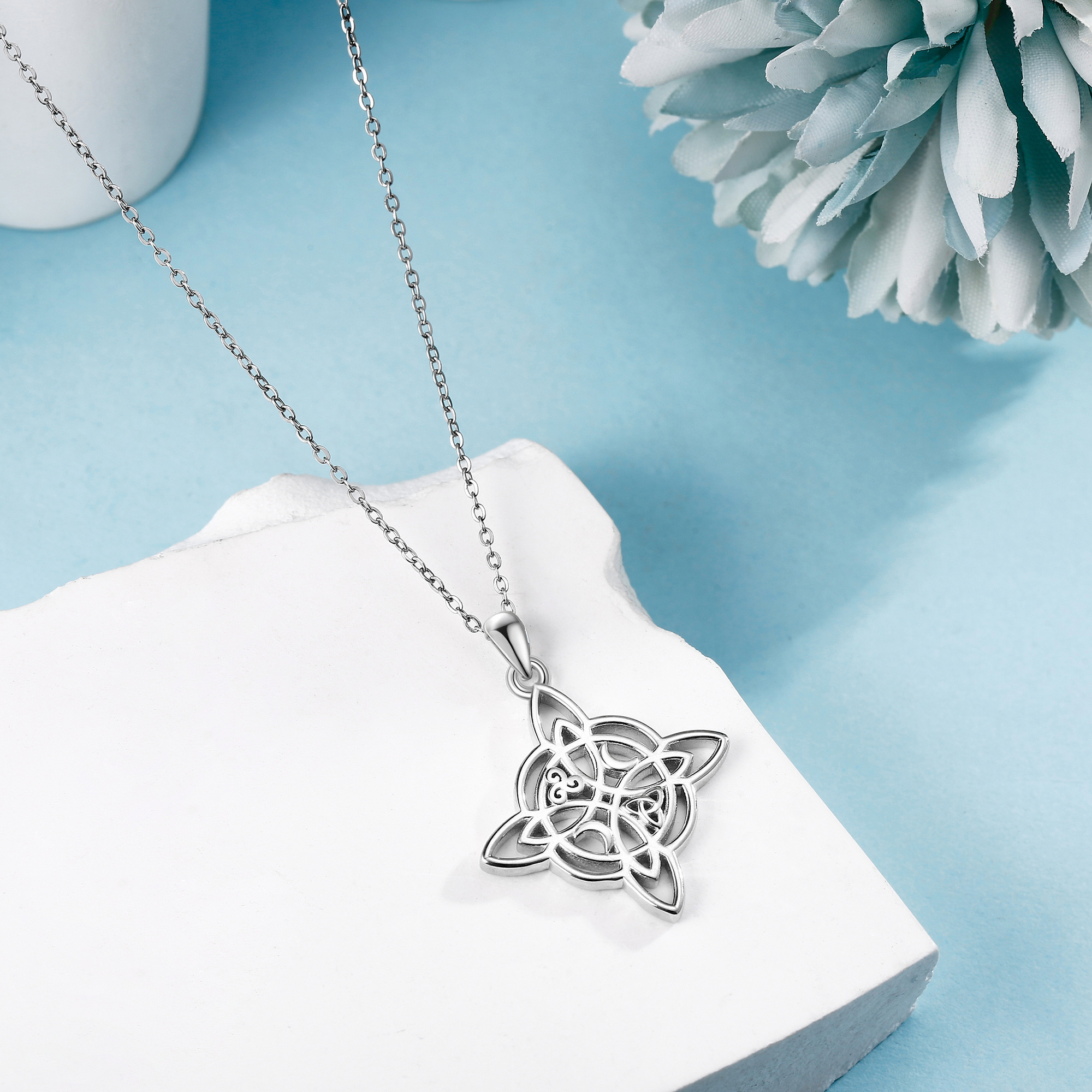 Women's 925 Sterling Silver Celtic Knot Pendant Necklace
